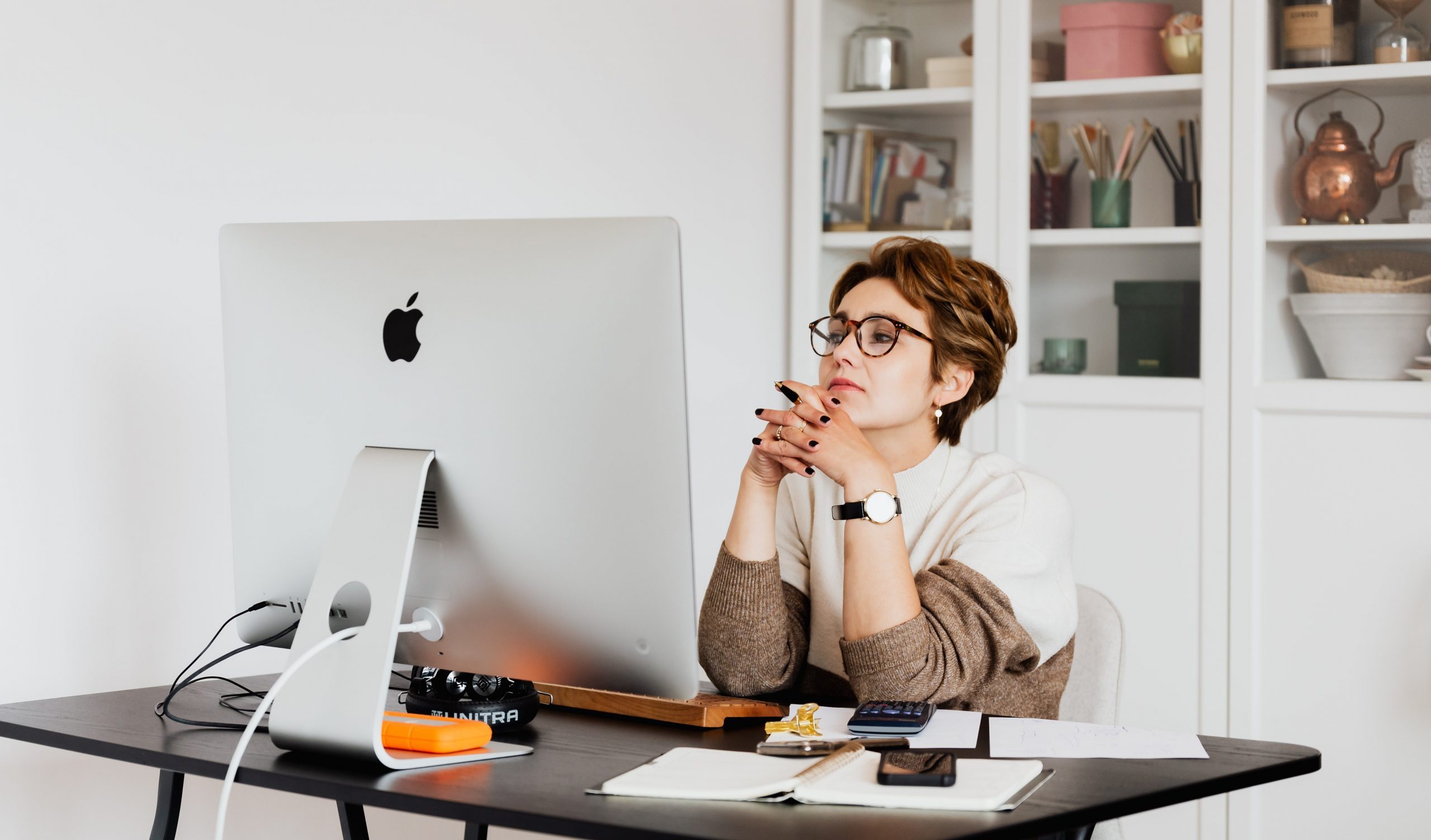 Bold Hunger, Quiet Struggle: The Power of Reflecting on Career Mindsets - Women at a desk